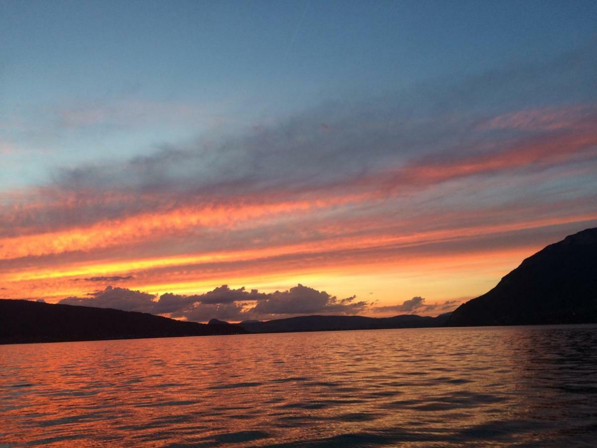 La Baie Des Voiles ,Vue Lac D'Annecy ,Plage Privee デュアン エクステリア 写真